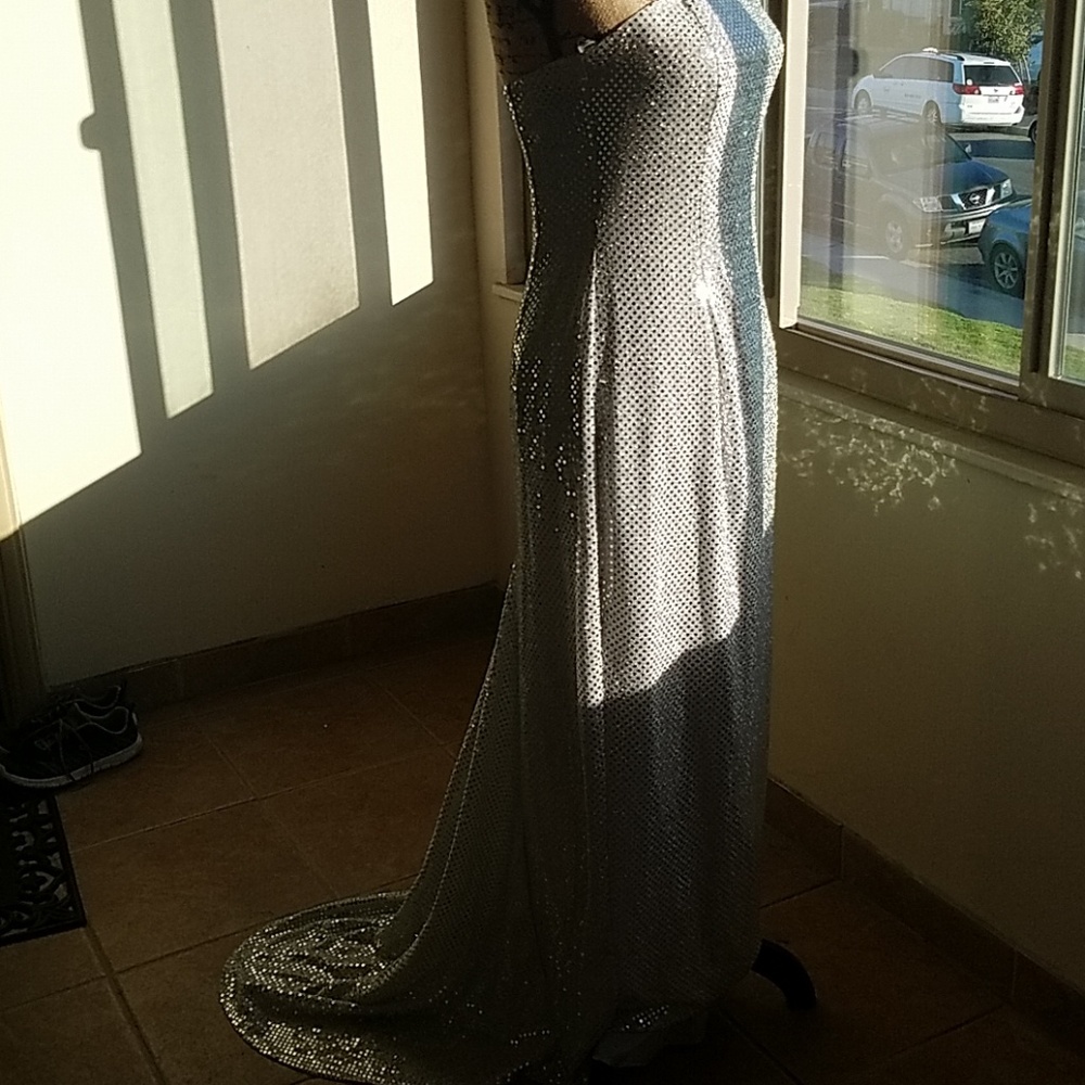 Bring in the New Year like you mean it!!